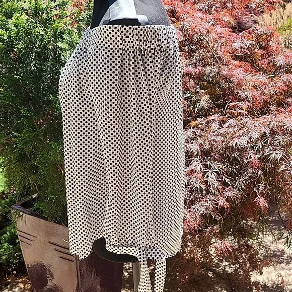 Express Black and White Polka Dot Blouse Off The Shoulder Tie Sleeves Small - Picture 2 of 5